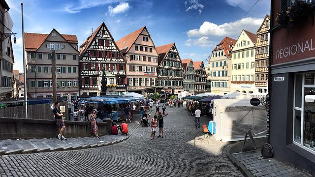 Feiern Sie das Stadtfest in Begleitung einer Dame vom Escort WÜrzburg Service