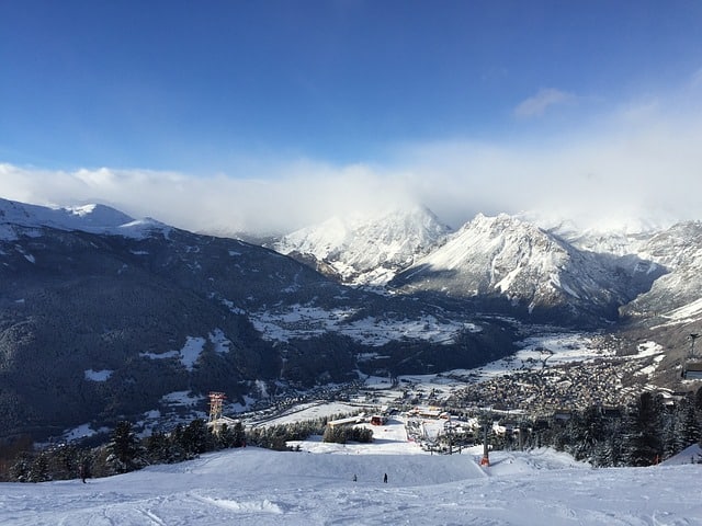 Escort Reisebegleitung zum Ski laufen